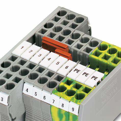 FBS 2-6 – Plug-in Bridge | Phoenix Contact (3030336)
