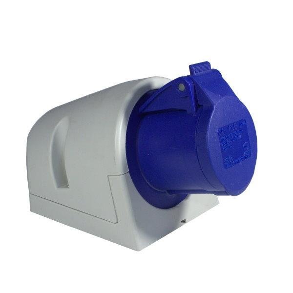 3-Pin 32A Wall Mount Industrial Socket – IP44 Rated | Surface-Mount Splash-Proof Socket