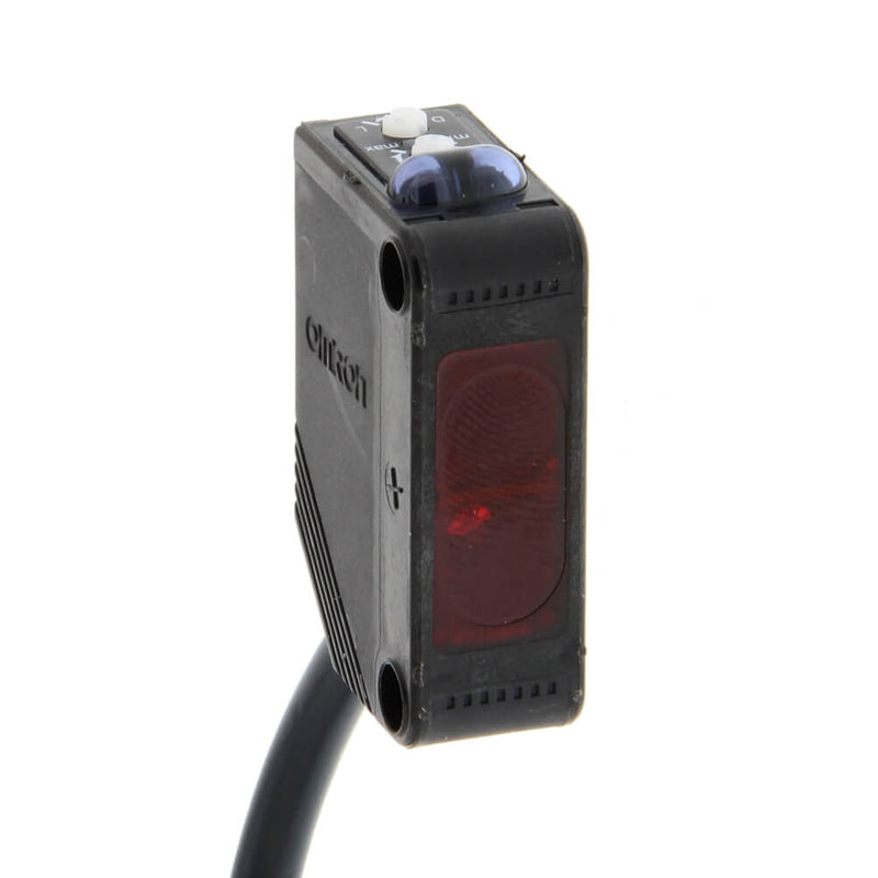 Omron E3Z-D61 2M Diffuse Photoelectric Sensor 12-24 VDC NPN Dark-ON/Light-ON 100 mm Range