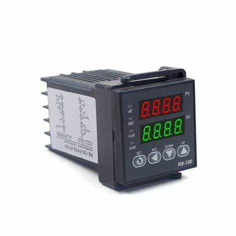 REX-C700 – Digital PID Temperature Controller