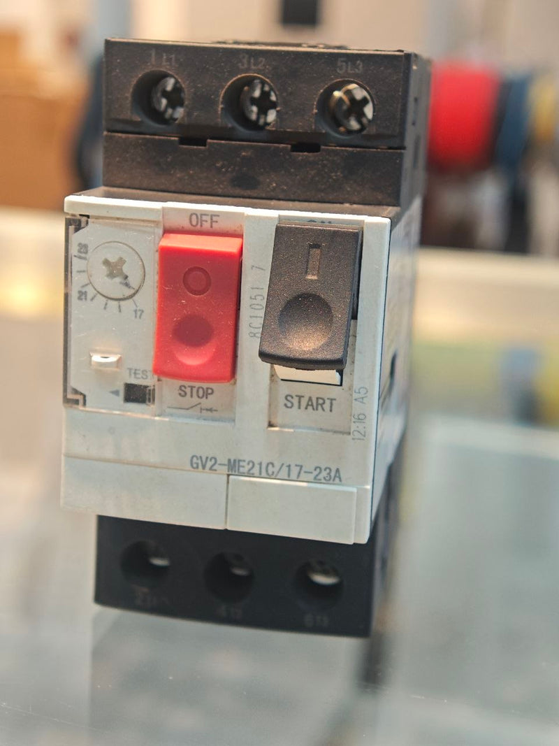 UNO Motor Circuit Breaker TeSys GV2 3P 17–23A Thermal Magnetic Screw Clamp Terminals