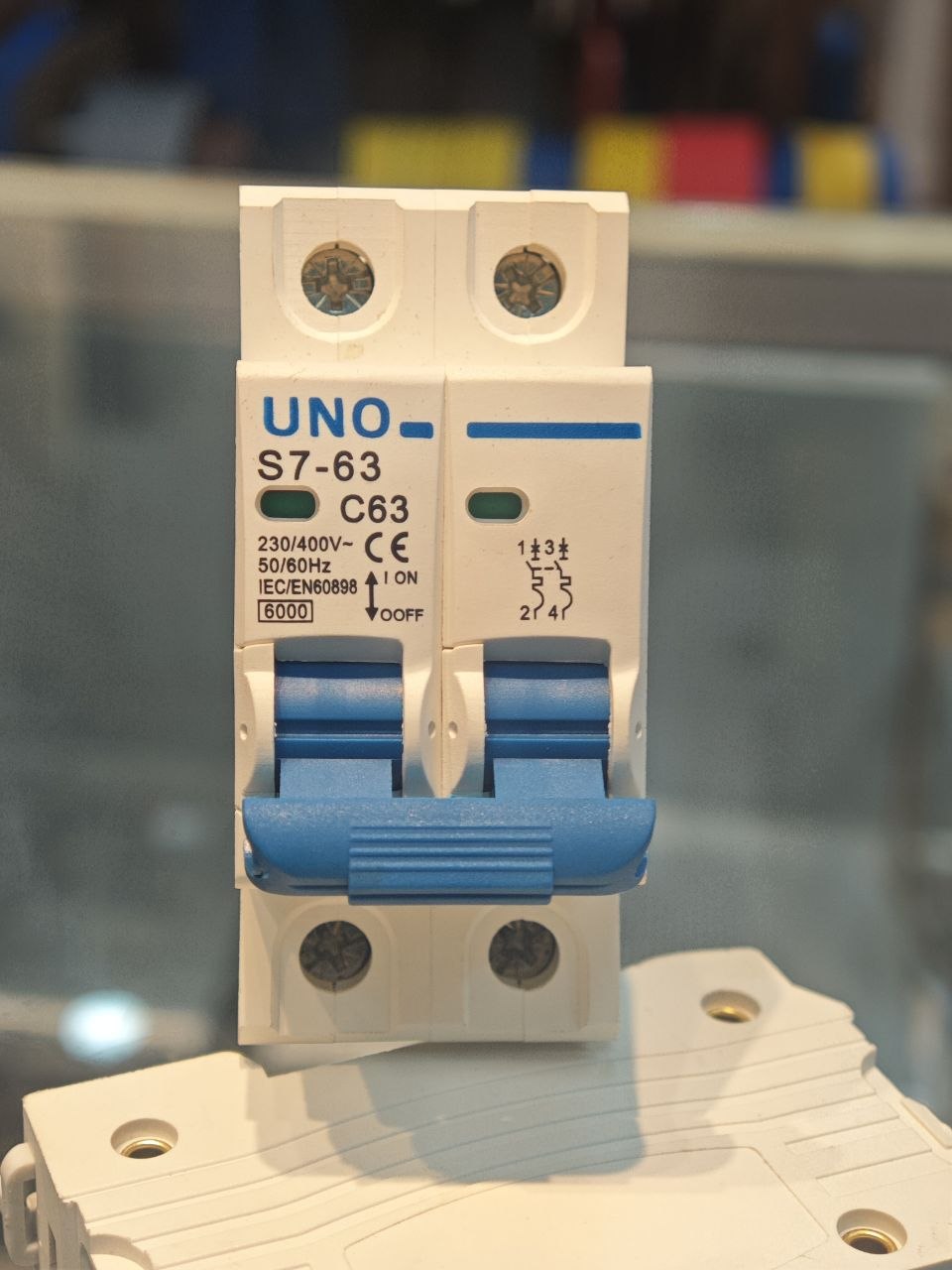 UNO 2-Pole 6A C-Curve Miniature Circuit Breaker (MCB) 6kA Thermal-Magnetic Double-Pole 240/415V