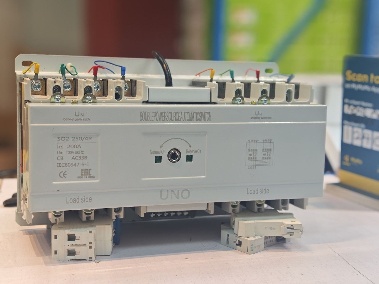 UNO Automatic Transfer Switch (ATS) 125A 4-Pole with Controller for Mains-Generator Changeover